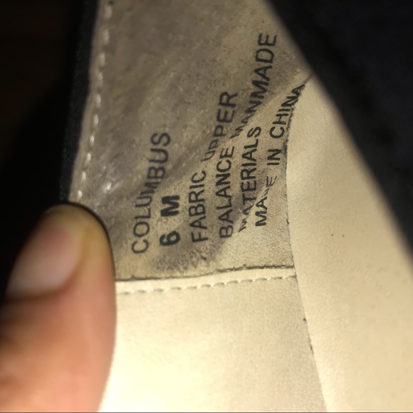 Shoes - Picture 5 of 6